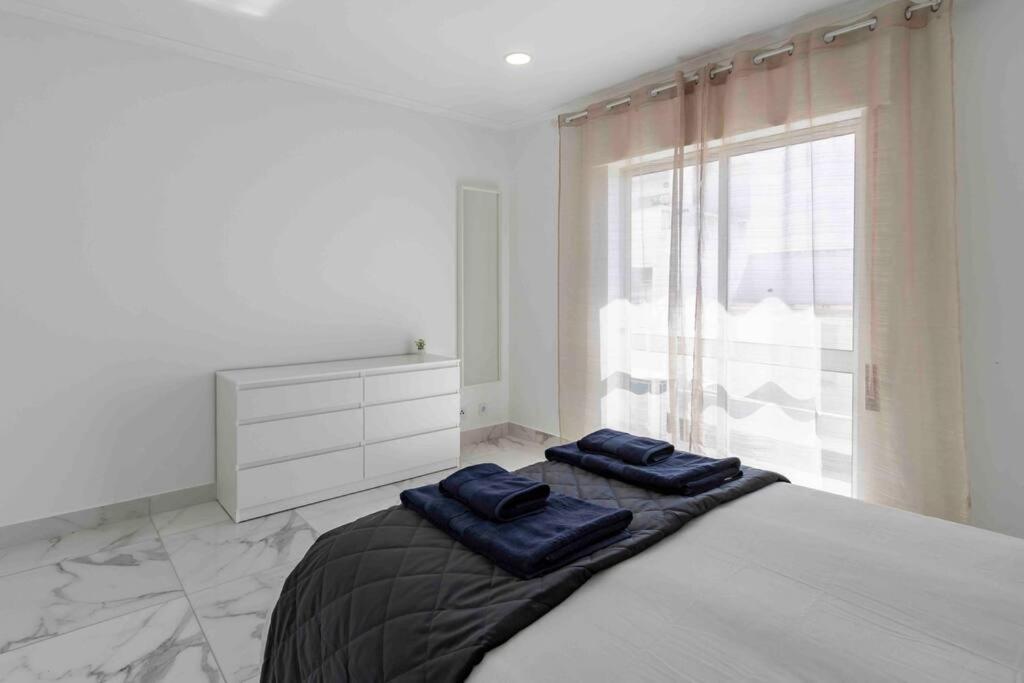 Modern Apartment Beach View Armacao de Pera Exterior photo